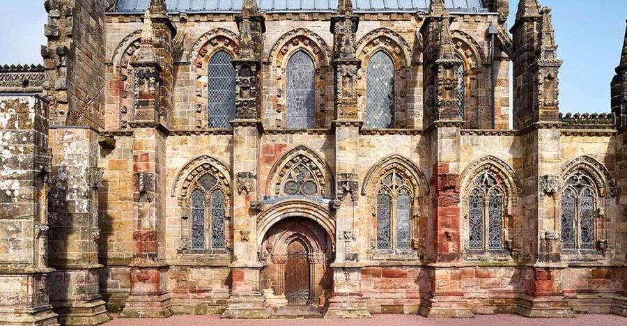 Edinburgh: Rosslyn Chapel and Hadrian's Wall Tour in Spanish - Key points at a glance