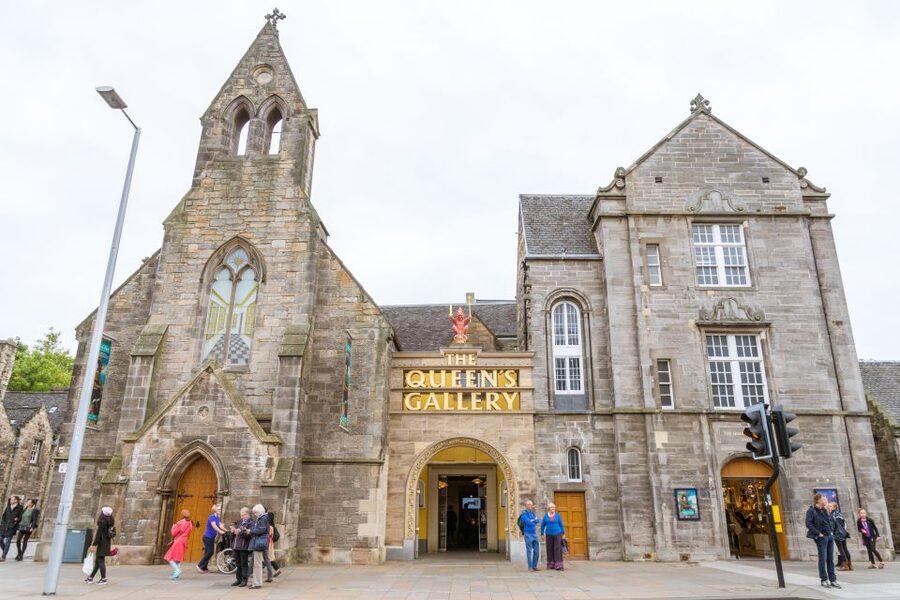 Edinburgh: Royal Attractions with Hop-On Hop-Off Bus Tours - What the Royal Edinburgh pass actually covers
