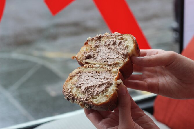 Edinburgh’s Donut & Pastry Experience with Underground Donut Tour - Kilted Donut and the logic of eating early