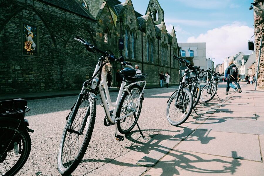 Edinburgh: Scenic Bike Tour - Holyrood Park and St. Anthony’s Chapel