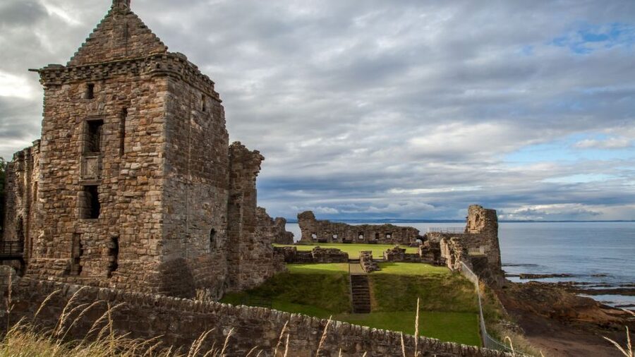 Edinburgh: St Andrews, Dunfermline Abbey and Fife Coast Tour - The Fife coast at Lady’s Tower