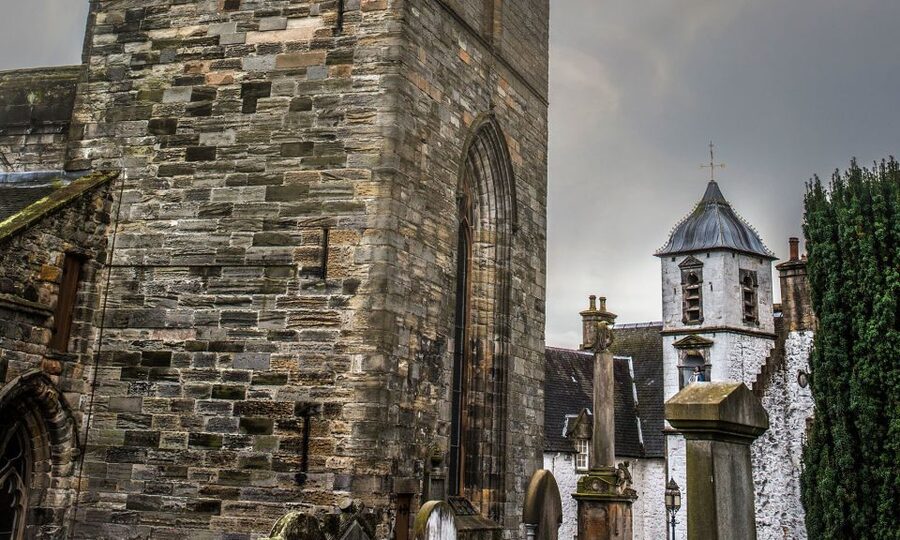 Edinburgh: Stirling, Whisky and St Andrews Tour in Spanish - Key points at a glance