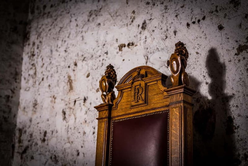 Edinburgh: The Lost Close Underground Scotch Whiskey Tasting - Should you book The Lost Close tasting?