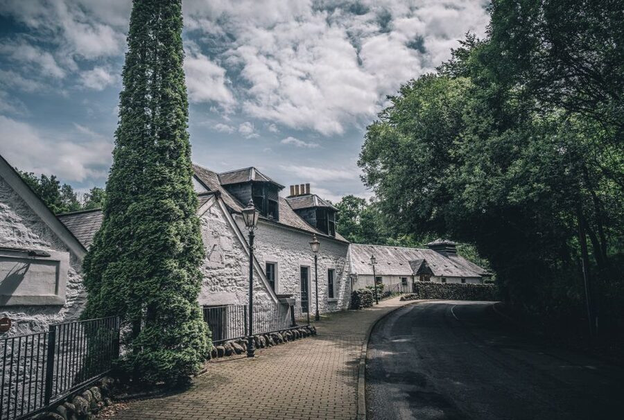 Edinburgh: Ultimate Whisky Experience - Why this whisky day works from Edinburgh