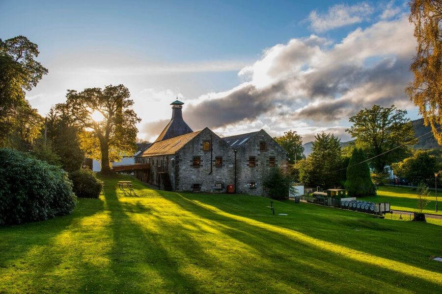 Edinburgh: Ultimate Whisky Experience - Dewar’s Aberfeldy and the chocolate pairing