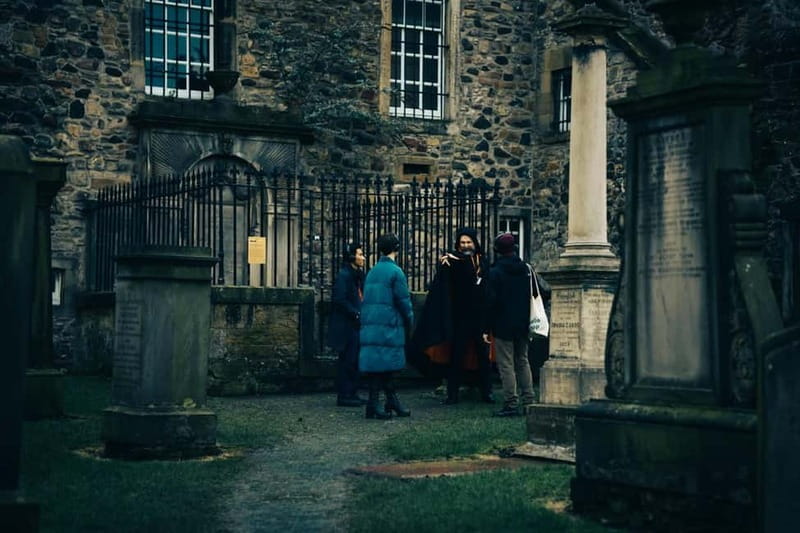 Edinburgh: Underground Vaults and Graveyard Evening Tour - From Mercat Cross into Edinburgh’s darker past