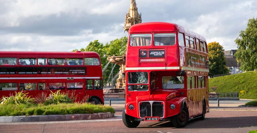 Edinburgh: Vintage Bus Tour with Afternoon Tea or Gin - Prosecco, tea, and the first taste of the menu
