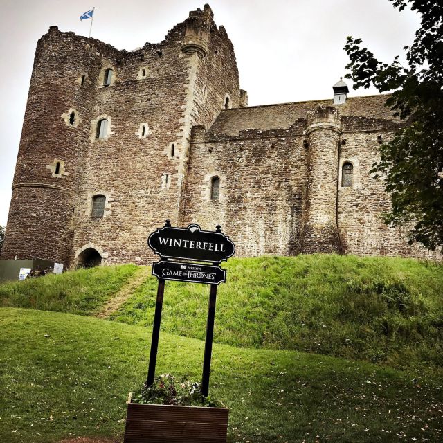 From Edinburgh: Braveheart and Stirlingshire Day Trip - Stirling Castle and the bridge below
