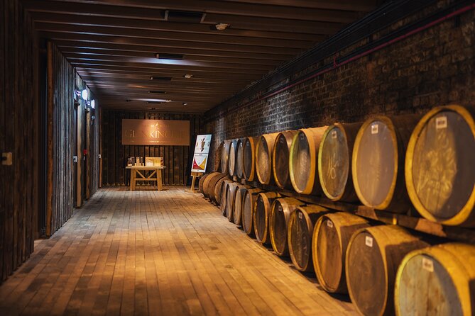 From Edinburgh: Glenkinchie Distillery & Whisky Experience - From St Andrew Square to East Lothian