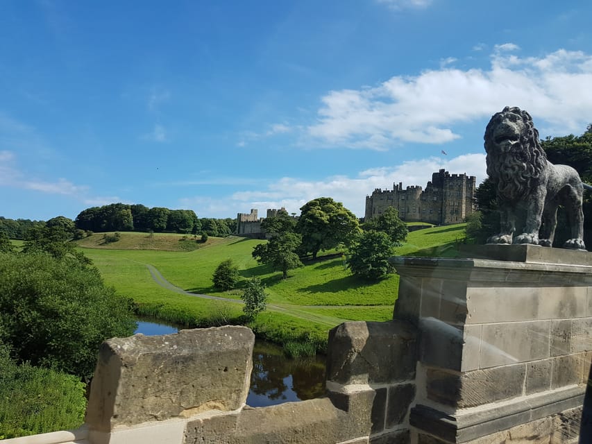 From Edinburgh: Holy Island, Alnwick Castle & Northumbria - Holy Island and the quiet power of Lindisfarne
