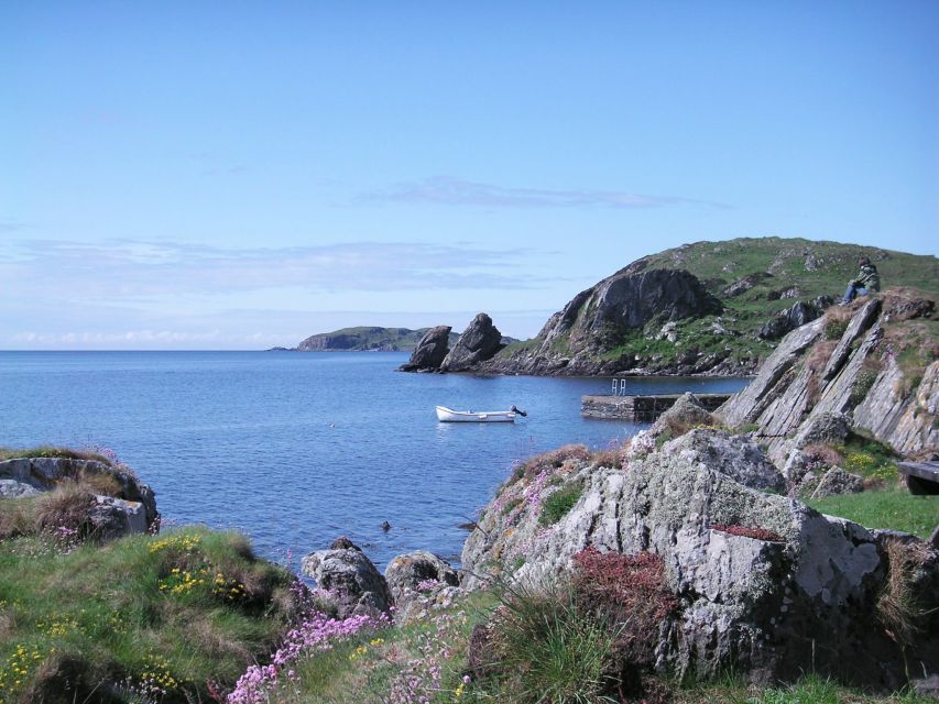 From Edinburgh: Islay and The Whisky Coast 4-Day Tour - Three nights in Bowmore