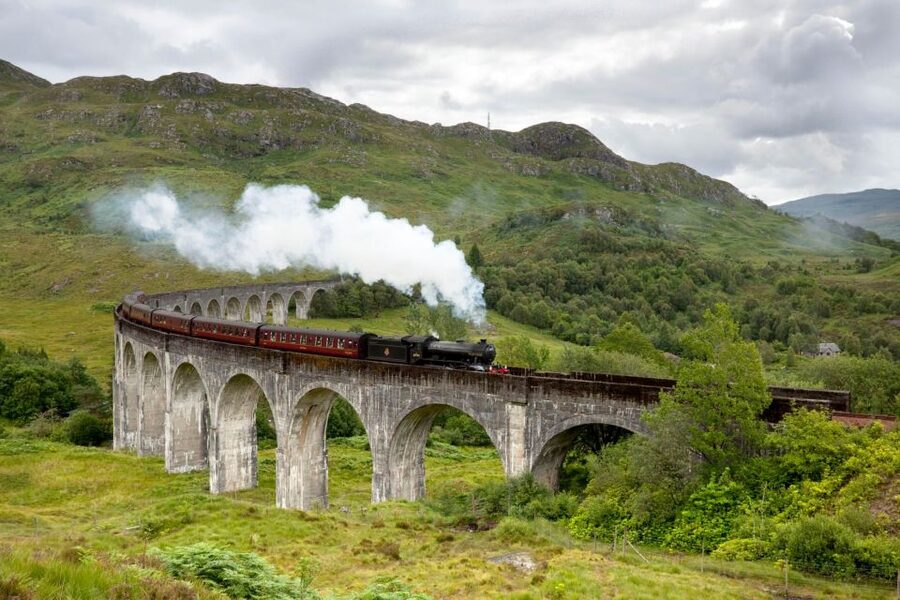 From Edinburgh: Isle of Skye and Hogwarts Express 4-Day Trip - Lodging, meals, and what the price covers