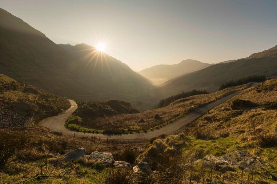 From Edinburgh: Loch Lomond and the West Highlands Day Tour - Doune Castle, film fame, and a practical first stop
