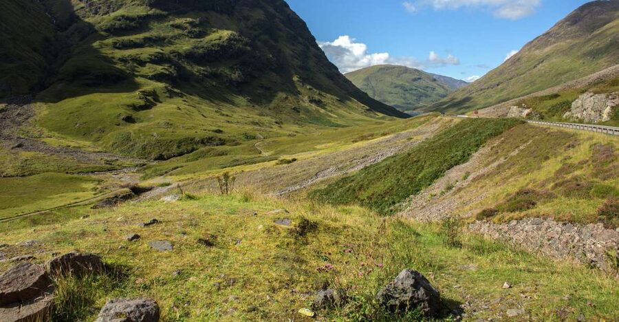 From Edinburgh: Loch Ness and Scottish Highlands Day Tour - Doune Castle, from medieval stronghold to film location