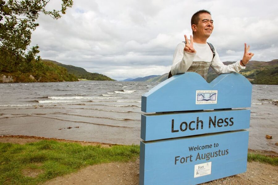 From Edinburgh: Loch Ness and Scottish Highlands Day Tour - Coffee in Loch Lomond and the Trossachs