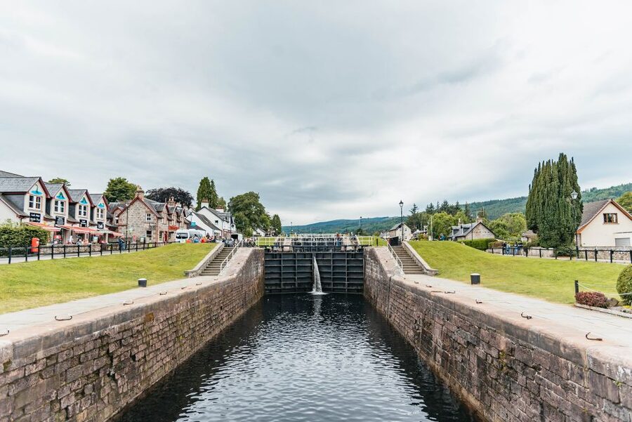 From Edinburgh: Loch Ness, Glenoce & The Highlands Day Tour - Near Fort William: a scenic pause before Loch Ness