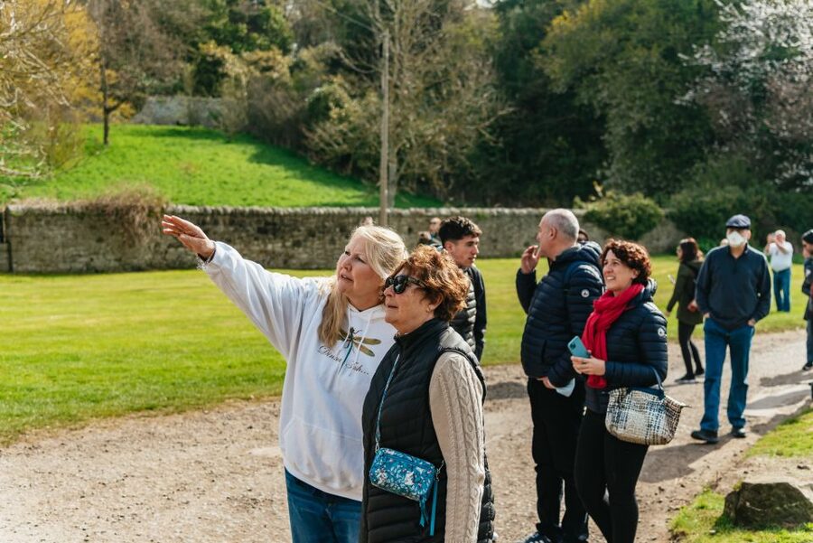 From Edinburgh: Outlander Experience 2-Day Tour - Living History at the Highland Folk Museum