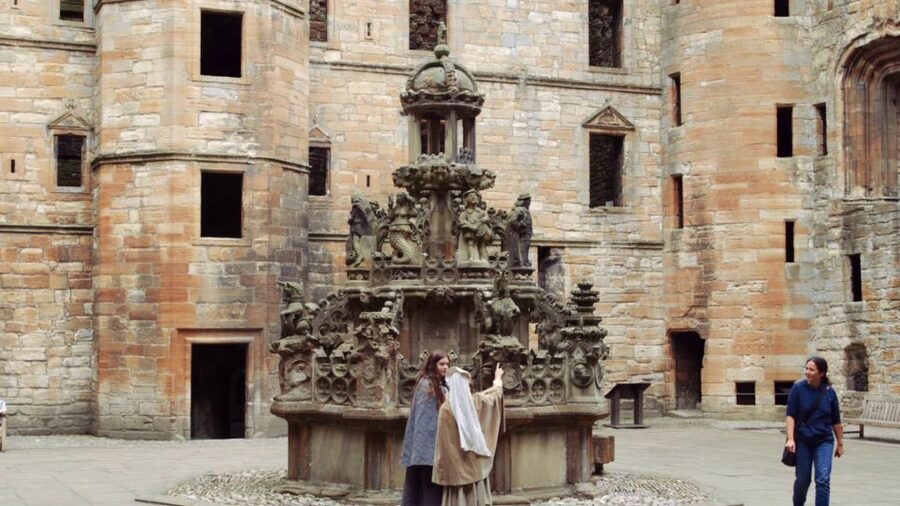 From Edinburgh: Outlander Full-Day Tour in Spanish - What the $71 price really covers