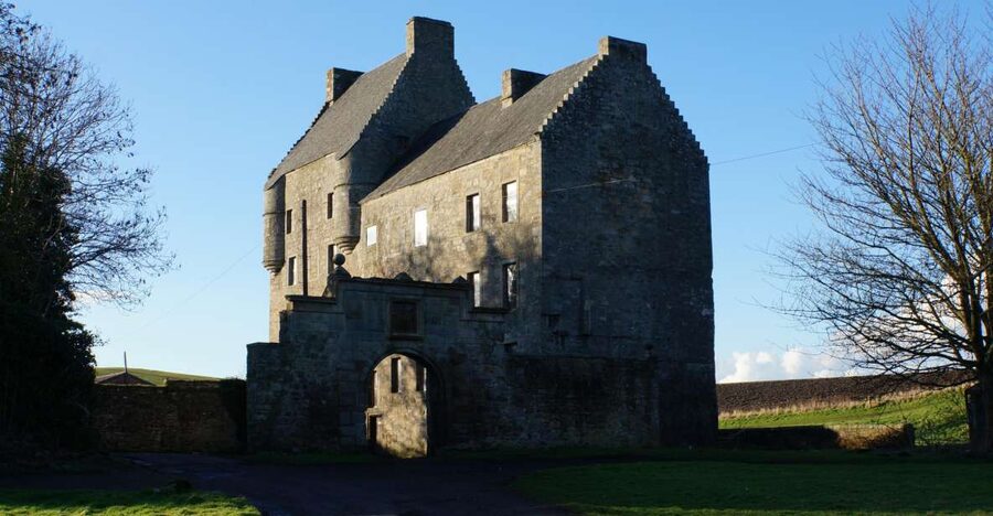 From Edinburgh: Outlander, Palaces, and Jacobites Day Trip - Is $83 good value?