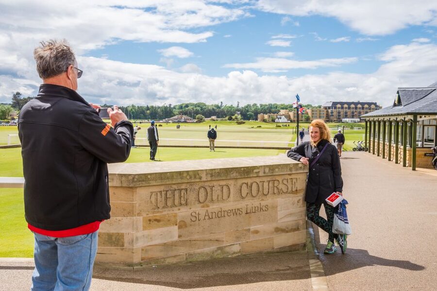 From Edinburgh: St Andrews & Fife's Fishing Villages - St Andrews: plan your priorities before lunch