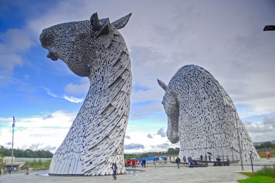 From Edinburgh: Stirling Castle, Loch Lomond & Whisky Tour - Clydeside Distillery and Glasgow whisky