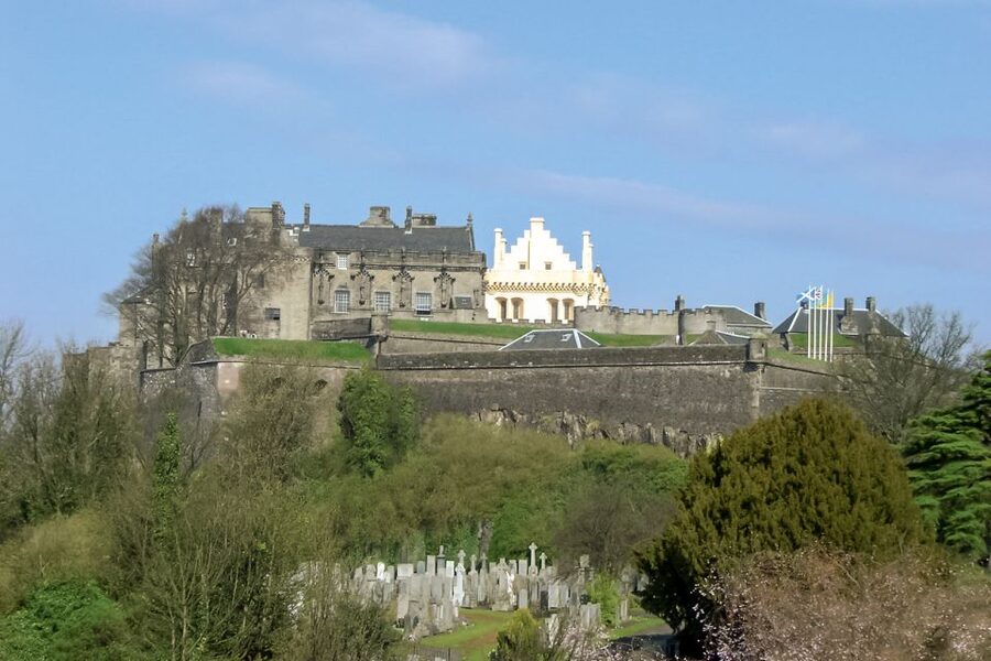 From Edinburgh: Stirling Castle, Loch Lomond & Whisky Tour - Loch Lomond: scenic shore and lunch