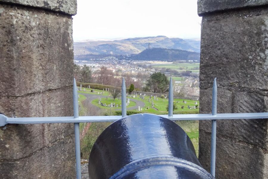 From Edinburgh: Stirling Castle, Loch Lomond & Whisky Tour - Stirling Castle and the ancient city