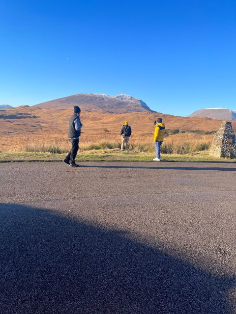 From Edinburgh: The Kelpies, Glencoe & Loch Lomond Day Tour - Bonnie banks and open views at Loch Lomond
