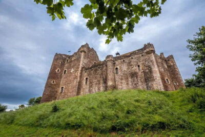 Castles, Clans & Outlander Day Tour