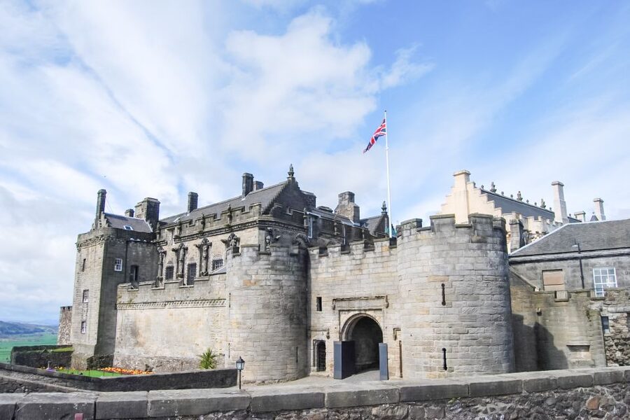 From Glasgow: Loch Lomond, Trossachs & Stirling Castle Tour - Practical tips for making the day better