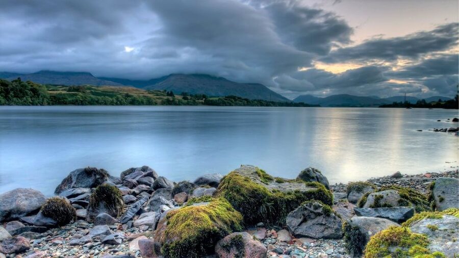 From Glasgow: Standing Stones, Castles & Highlands Tour - Meeting in central Glasgow