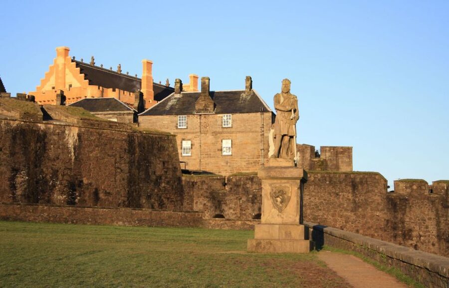 From Glasgow: Stirling Castle & Loch Lomond Tour with Cruise - Why this Glasgow day trip works