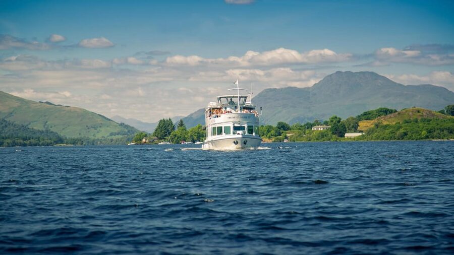 From Glasgow: Stirling Castle & Loch Lomond Tour - Stirling Castle, the grand finish