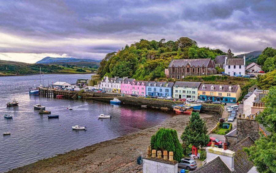 From Inverness: 3-Day Isle of Skye & Jacobite Steam Train - Day three: Eilean Donan, whisky, and Jacobite history