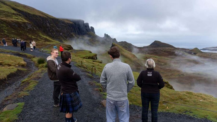 From Inverness: 3-Day Isle of Skye & Jacobite Steam Train - What the guide adds to the experience
