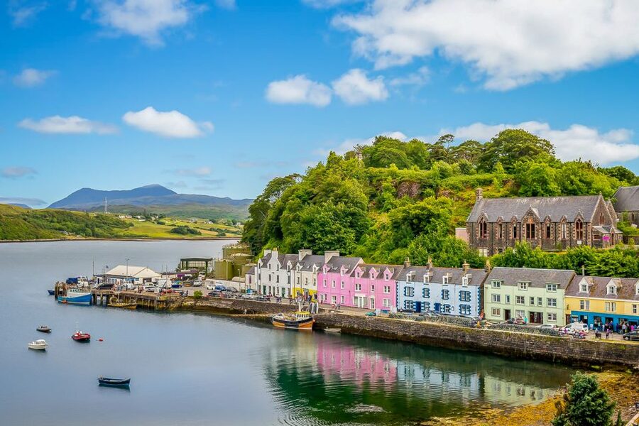 From Inverness: Isle of Skye and Fairy Pools Day Trip - Walking to the Fairy Pools