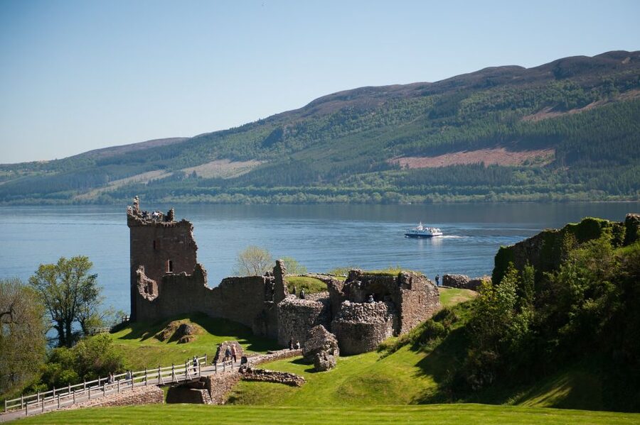 From Inverness: Jacobite Steam Train and Highlands Tour - Fort Augustus, Suidhe Viewpoint, and Dores Beach