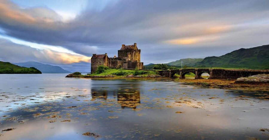 From Inverness: Torridon, Applecross, & Eilean Donan Castle - Applecross lunch and waterfront time