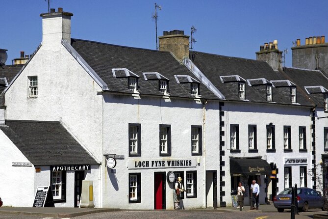 Full-Day Highland Lochs Glens and Castles Tour from Edinburgh - Kilchurn Castle is a quick photograph, not a full visit