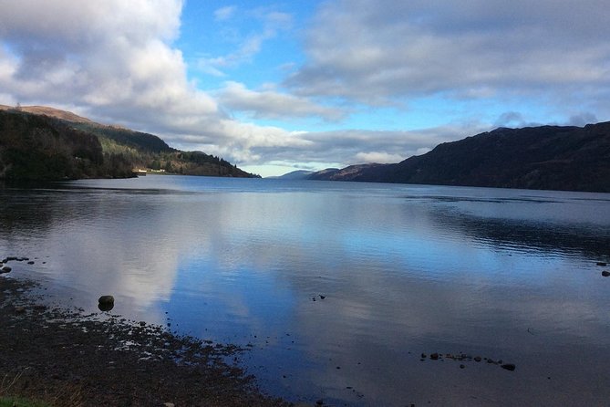 Glasgow: Eilean Donan, Loch Ness & Glenfinnan - 2 Day Tour - Commando Memorial and the road south