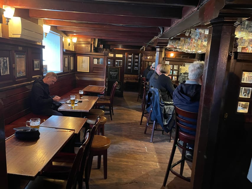 Glasgow: Go Drinking whisky with a Scotsman - Timing, meeting details, and practical tips