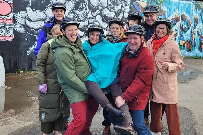 Glasgow Highlights Bike or Ebike Tour - Riverside Museum and the Kelvin Hall