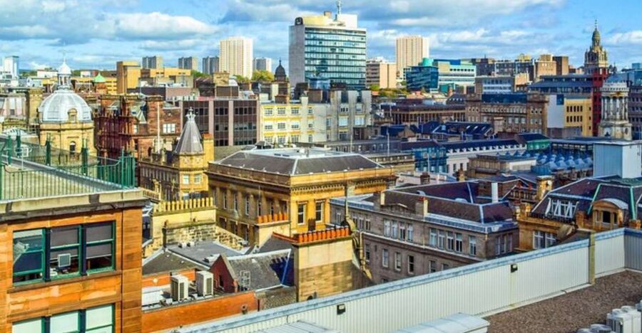 Glasgow: Private custom tour with a local guide - Starting in central Glasgow