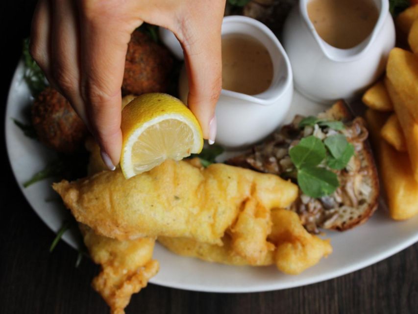 Glasgow: Scottish Tasting Platter - Mushrooms on toasted bloomer bread