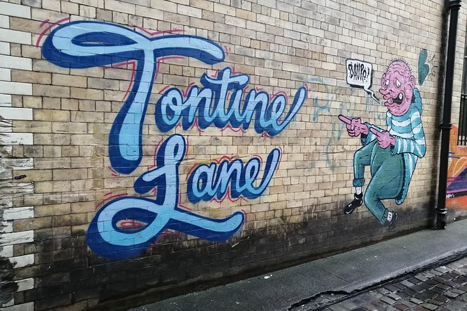 Glasgow Street Art Daily Walking Tour: 2pm - The Clutha Bar and art around a local landmark