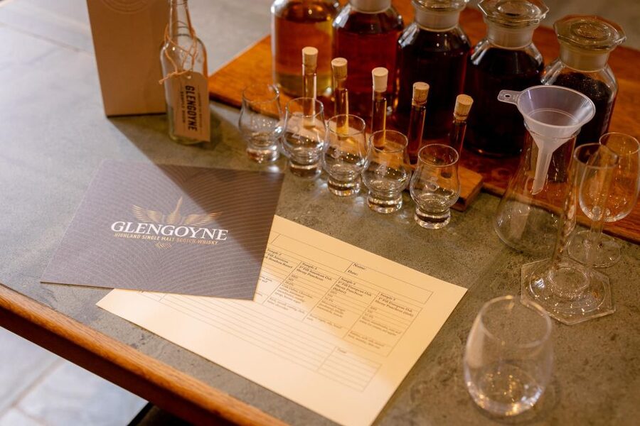Glasgow: The Malt Master Experience at Glengoyne Distillery - Seeing the difference between oak and sherry casks