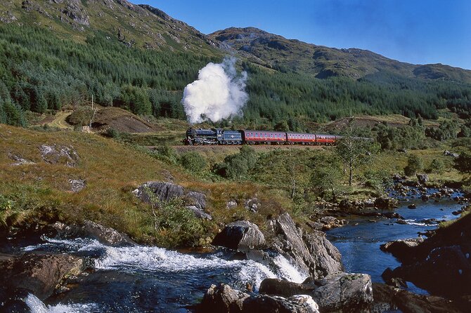 Glenfinnan Viaduct, Glencoe & Loch Shiel tour from Glasgow - Glenfinnan Viaduct and Loch Shiel