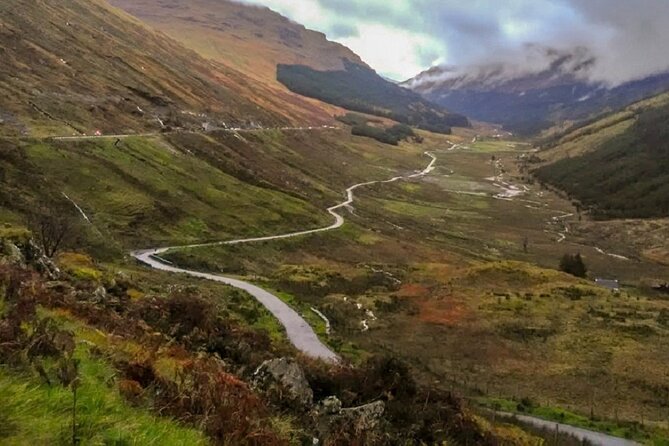 Greenock Cruise Excursion- Lochs and Castle Tour. Entry fees Inc. - Guides, commentary, and the small-vehicle setup