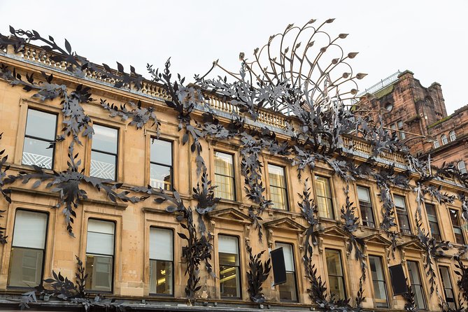 Half-Day Private Glasgow Must-Sees Tour - Tolbooth Steeple and Glasgow’s old street language