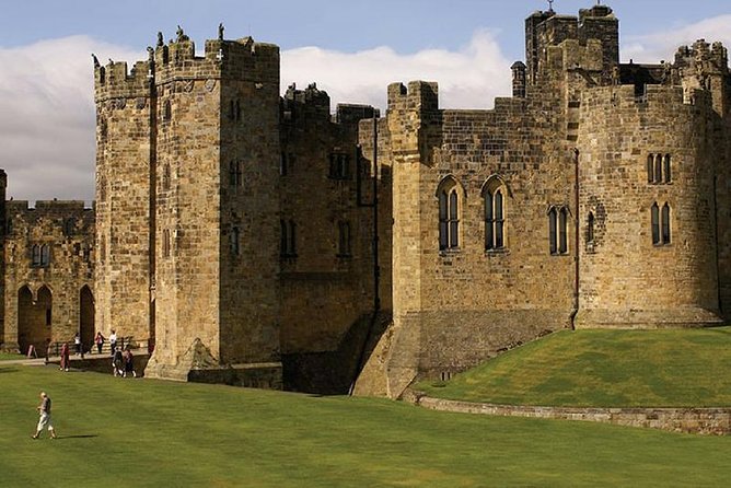 Harry Potter and English Castle Italian Tour Guide - Key points to know before booking